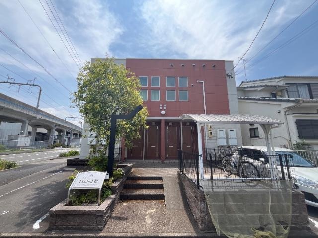 外観写真（昼） エコール正徳