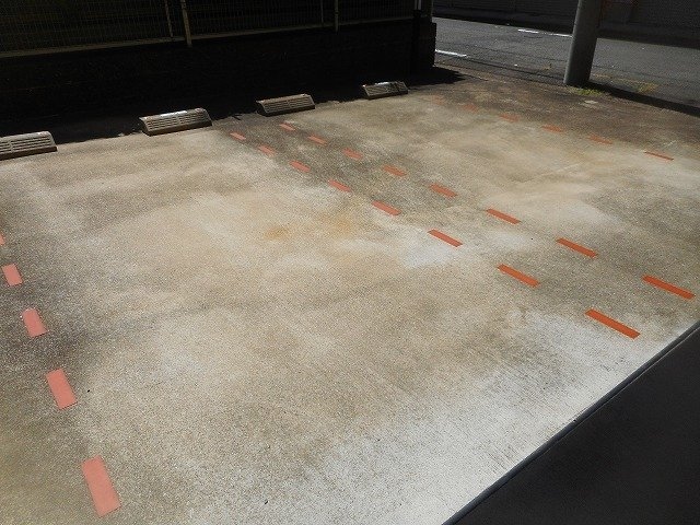  プレシャスコート