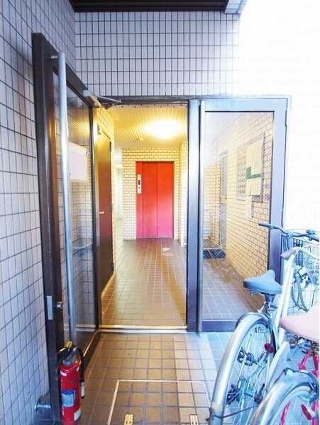  名古屋市営地下鉄鶴舞線/鶴舞駅 徒歩2分 7階 築37年