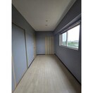 室内写真は別部屋の写真です。 リンデンバウムJ3