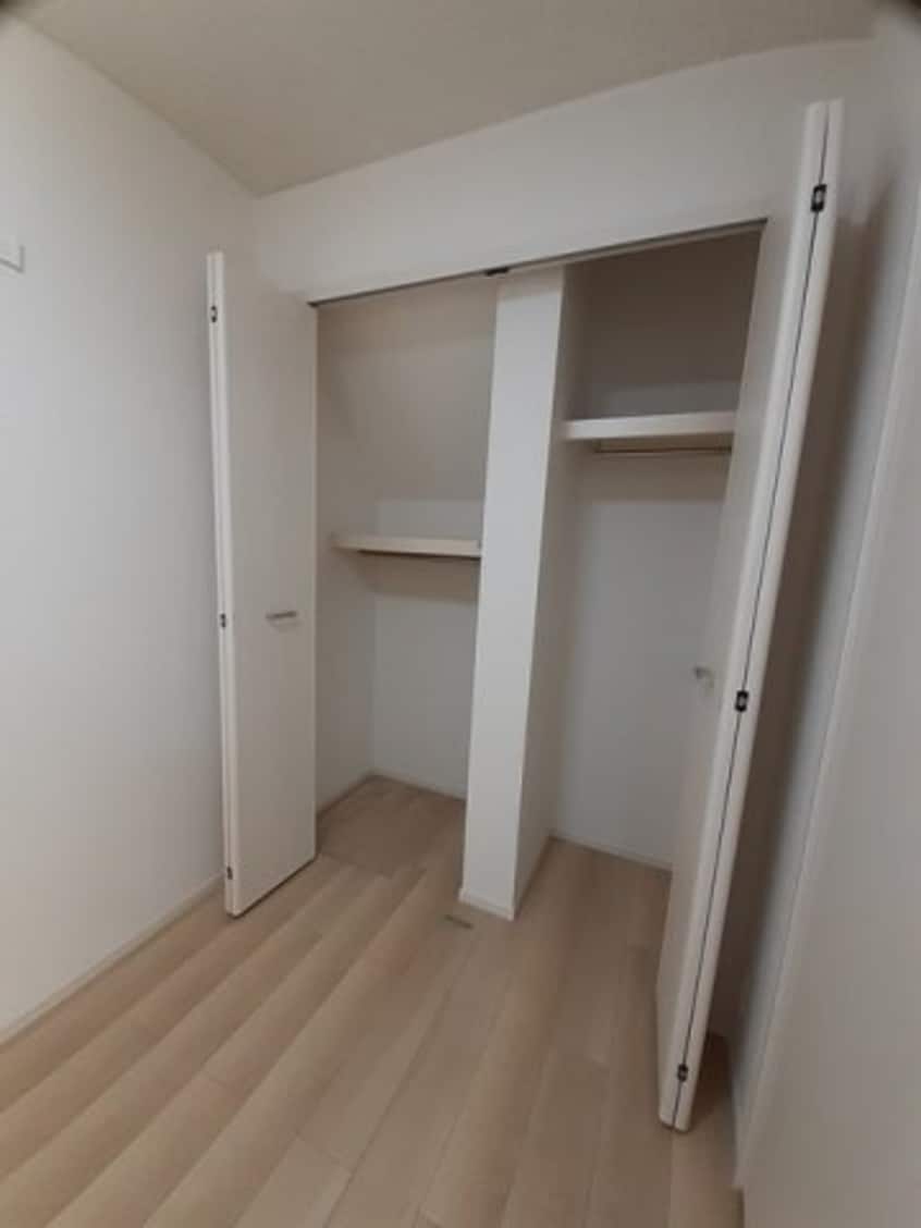  ファミーユ花舎