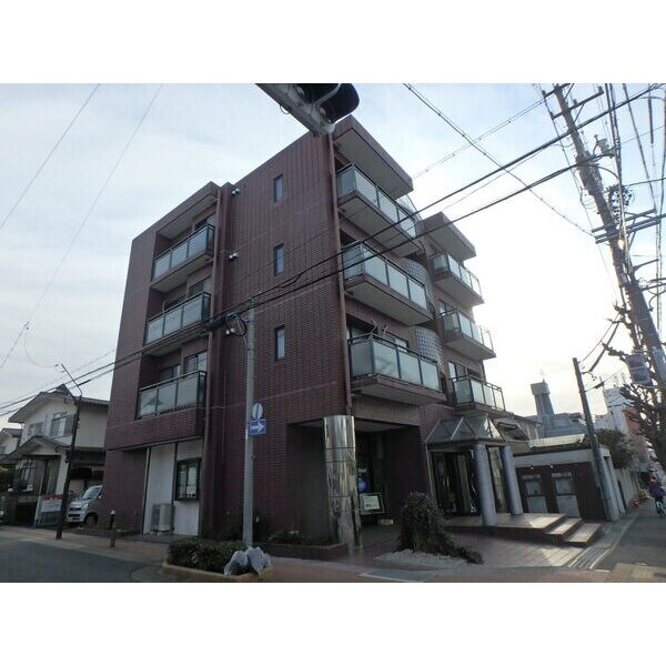  ベルメゾン極楽