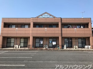 サンパレス