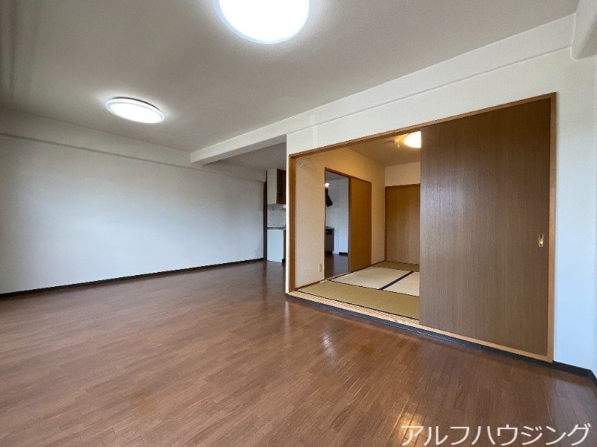  サンヴィレッジ