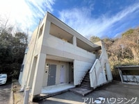 センターヒルズ（ＣＥＮＴＥＲ　ＨＩＬＬＳ