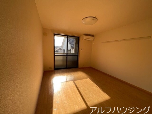  エンジョイ　ライフ