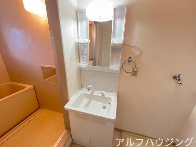 洗髪洗面化粧台 ジードルング山手