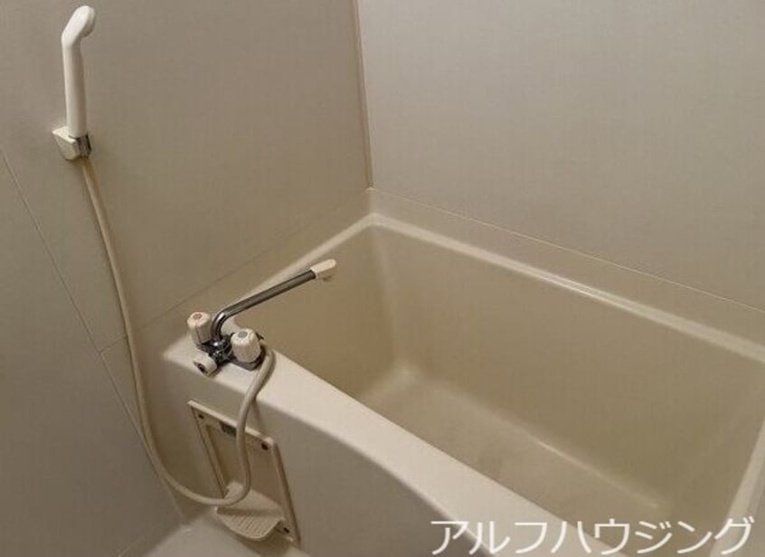  シャンベール森川Ａ