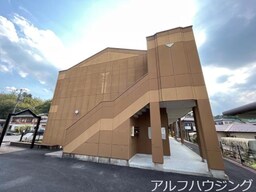 外観写真（昼）