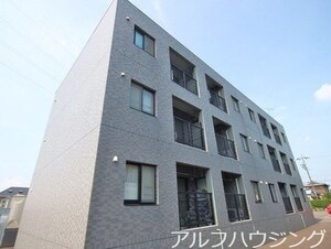 エーデル・ブラウ
