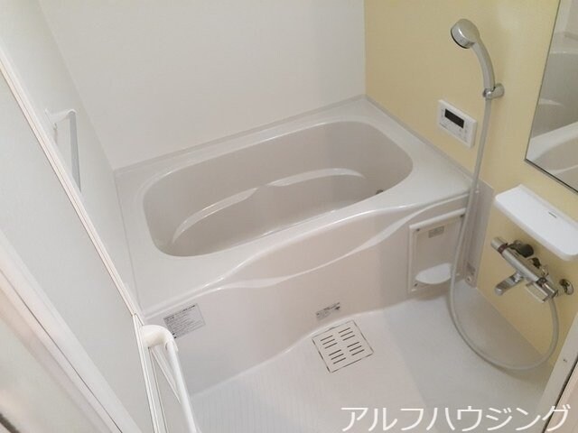  サンシャイン西浦Ｂ