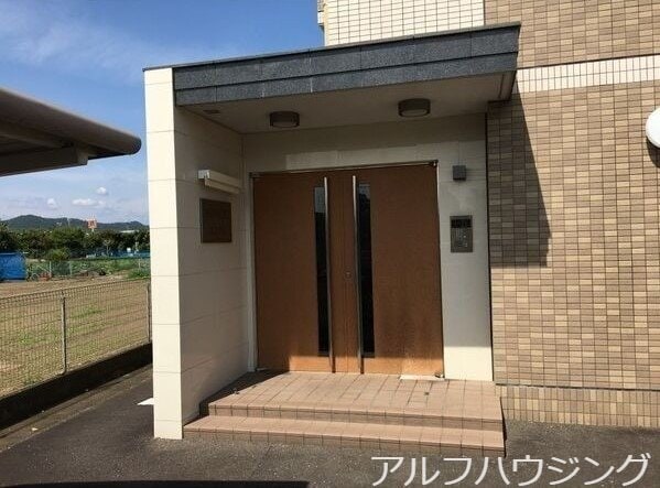  名鉄広見線/新可児駅 徒歩21分 2階 築18年