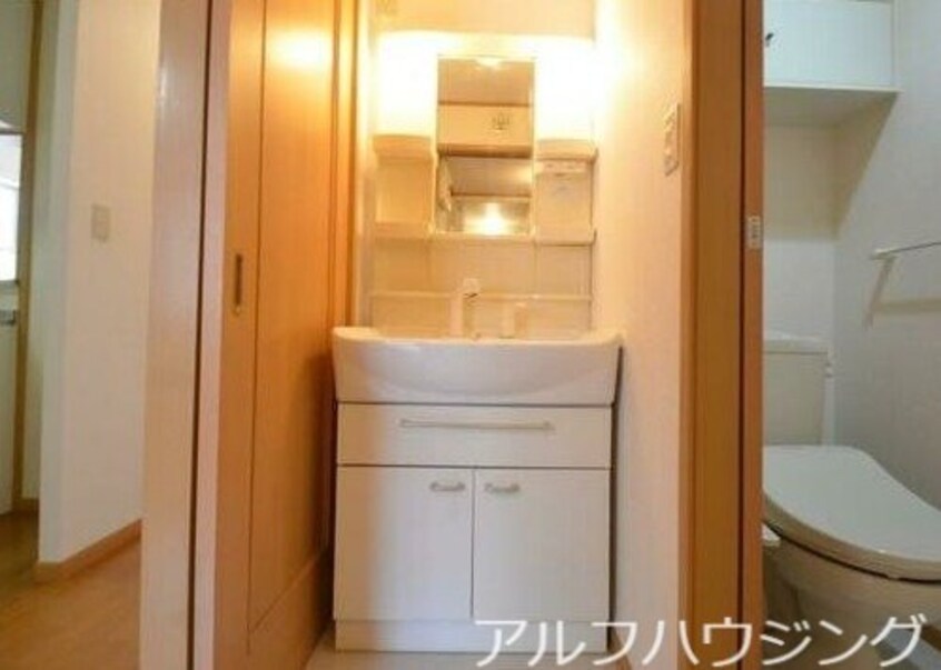  アンジェ ロゼ B棟