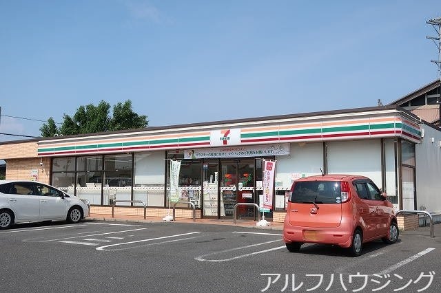 セブンイレブン(コンビニ)まで350m スプリームタウン