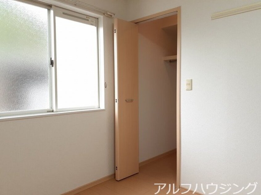 サンシャインＡ