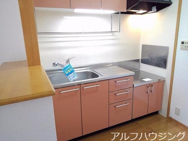  アーバン・コート　В
