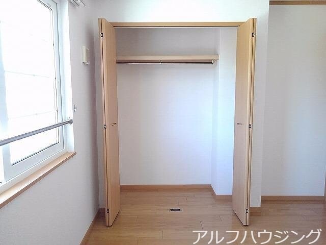  アーバン・コート　В