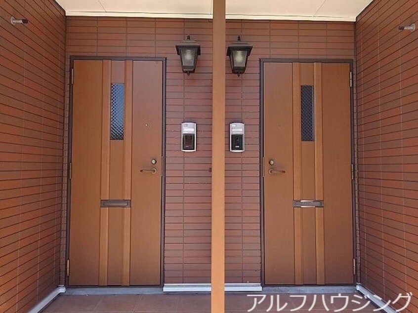 アーバン・コート　В