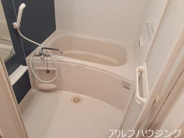  サンシャインＡ