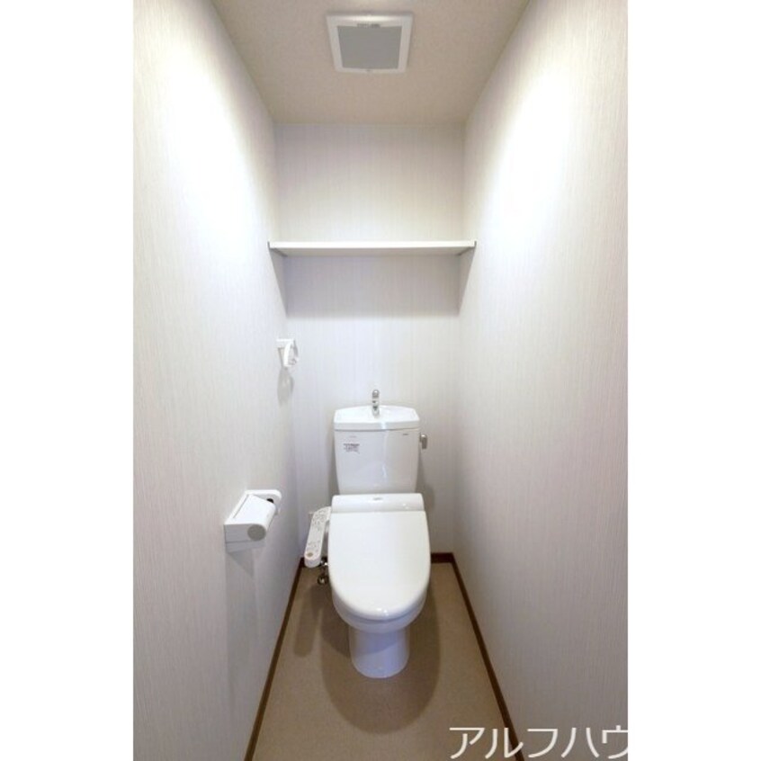 トイレ EL CINQ (エル サンク)