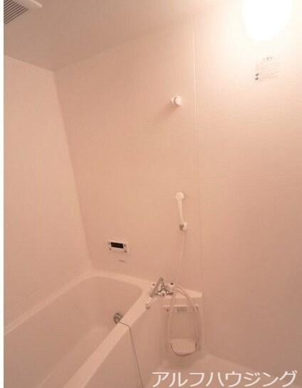  シャルマン・リーヴ