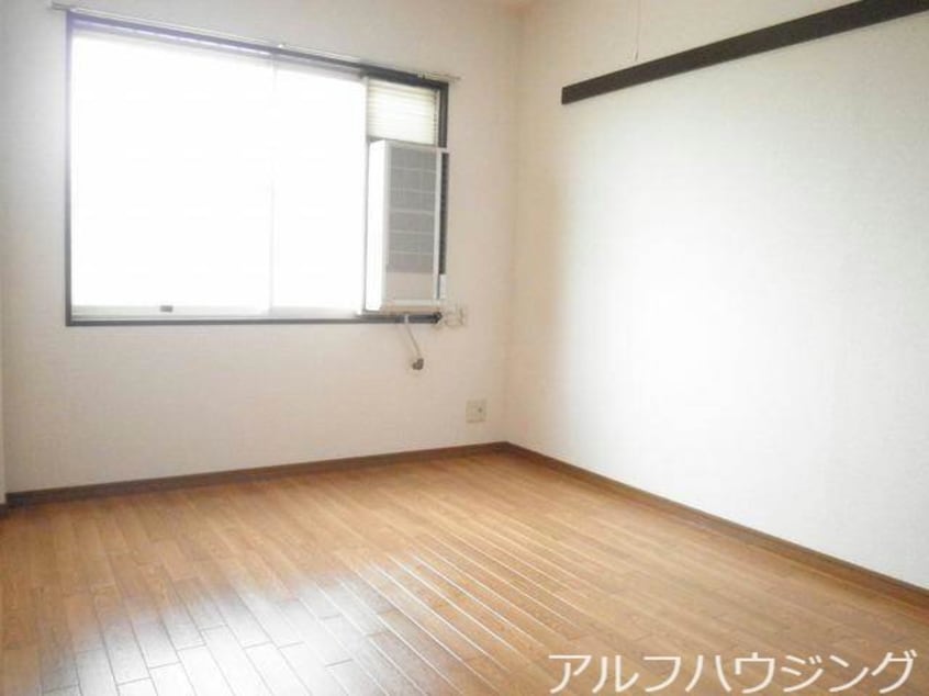  SurplusレオパレスA棟