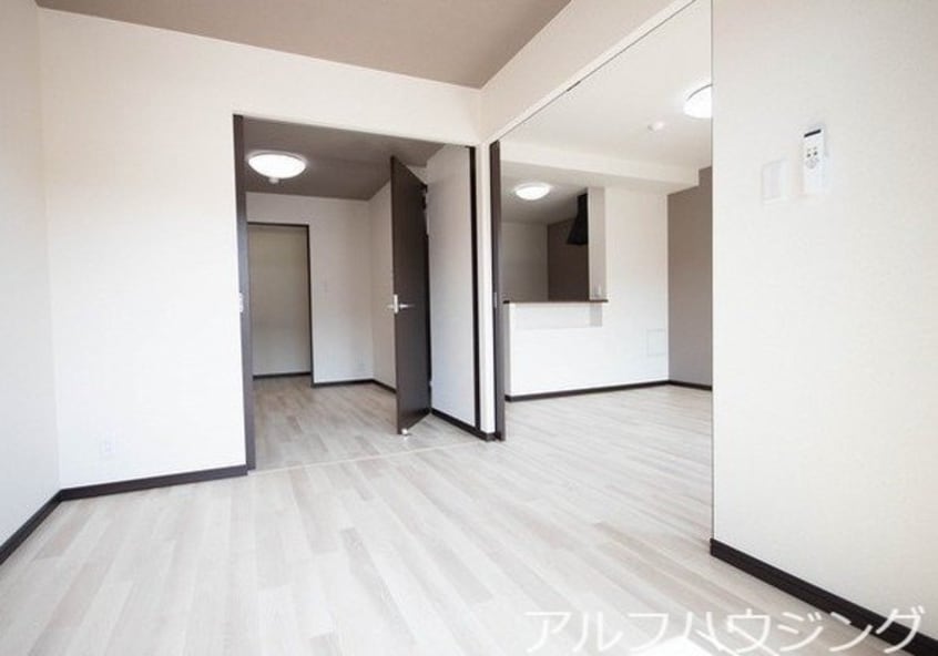 イメージ アルバコート