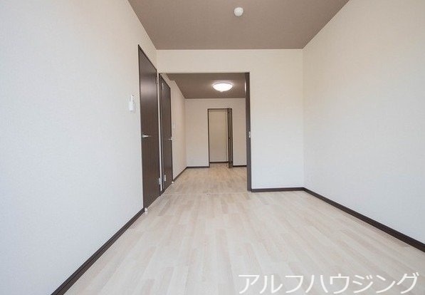 イメージ アルバコート