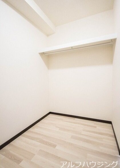 イメージ アルバコート