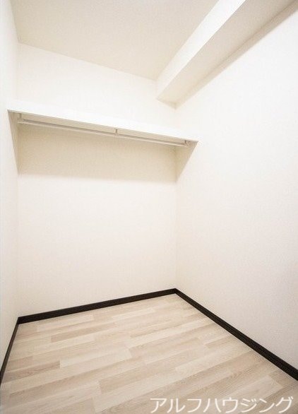 イメージ アルバコート