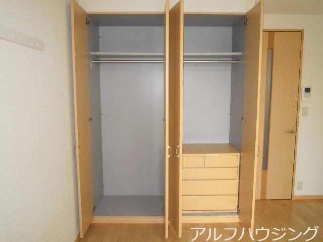 クローゼット エンジョイ　ライフ