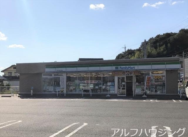ファミリーマート可児下恵土南店(コンビニ)まで350m コンフォート宮前