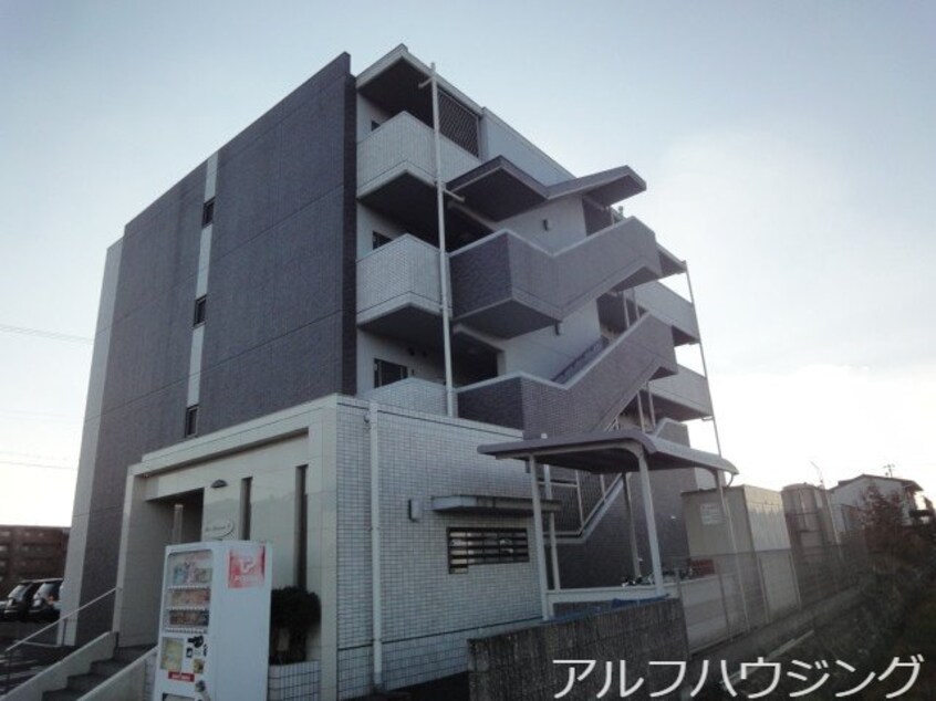  マ　メゾン　アイ