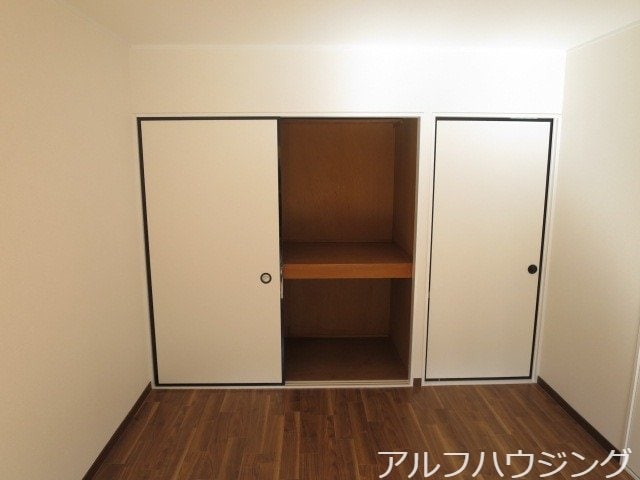  リバーサイド弐番館