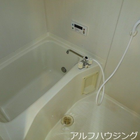  リバーサイド弐番館