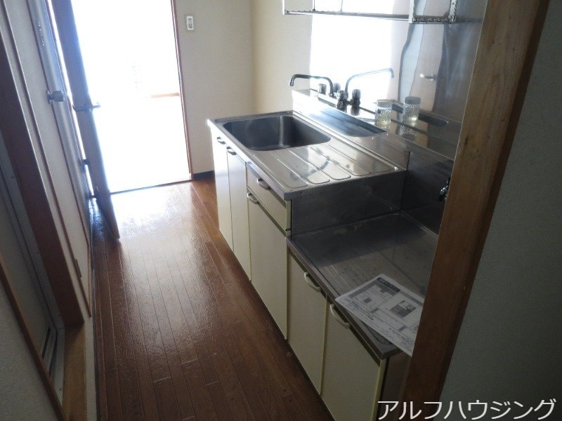  リバーサイド弐番館