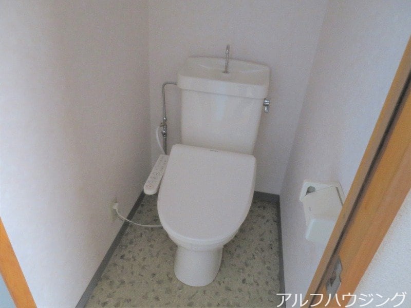  リバーサイド弐番館