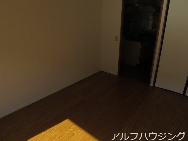  リバーサイド弐番館