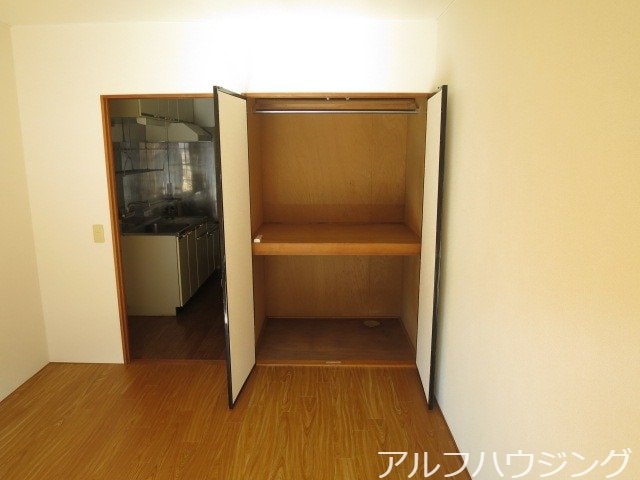  リバーサイド弐番館