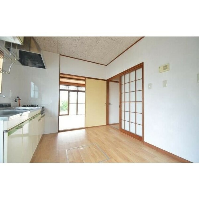  可児市緑1丁目貸家