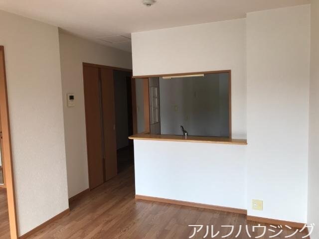 リビング あいな39