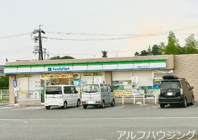 ファミリーマート美濃加茂いなべ店(コンビニ)まで328m あいな39
