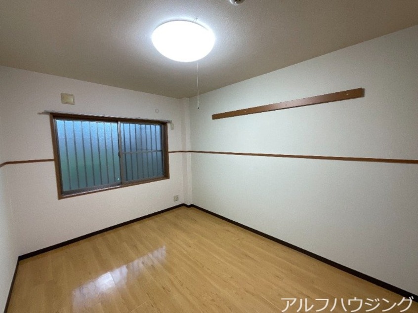  パルティーベヒルズ