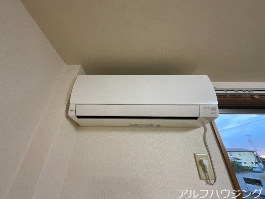  パルティーベヒルズ