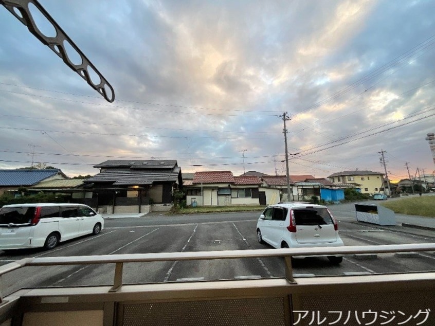  パルティーベヒルズ