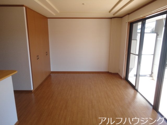 リビング２ パーシモン（Ｐｅｒｓｉｍｍｏｎ）