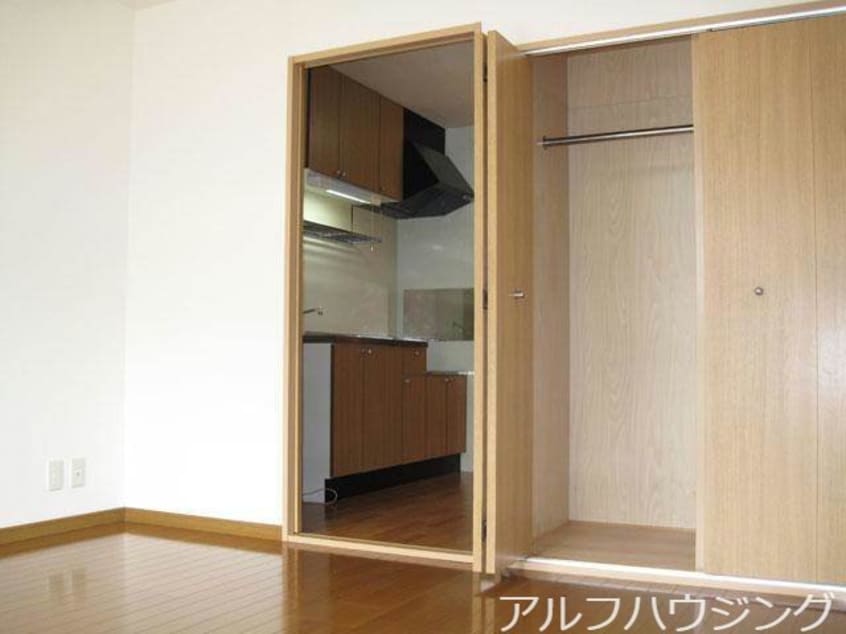  メナークレール