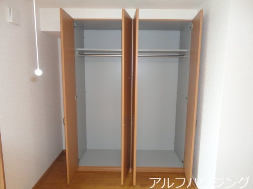 リビング収納 わかくさハイツ西可児