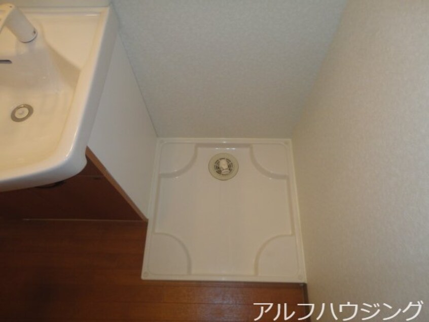 洗濯機置場 わかくさハイツ西可児