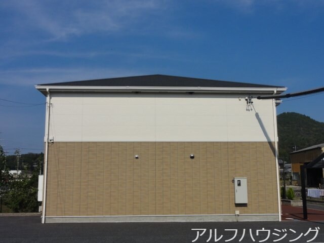 外観写真（昼） コーポ　ひまわり